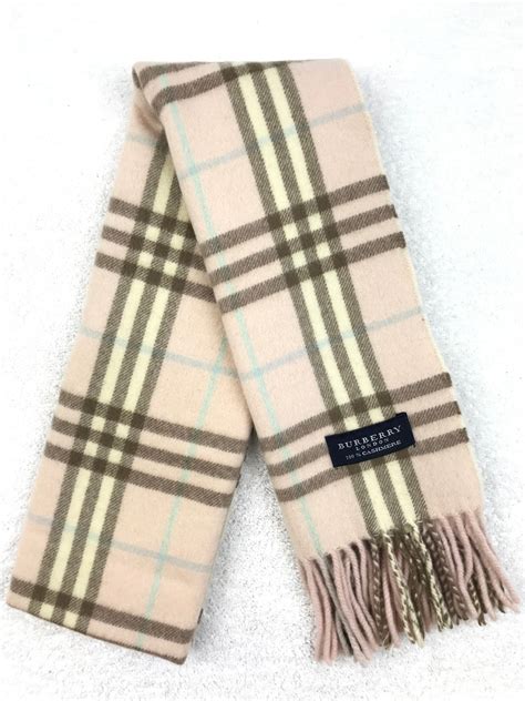 contrefacon burberry|authentic Burberry scarf.